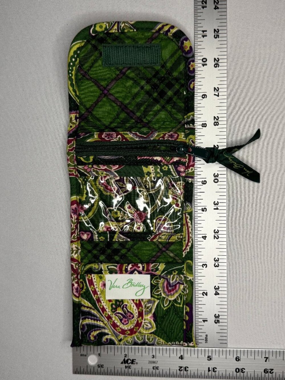 Vera Bradley Chelsea Green Retired Trifold Wallet Quilted ID Card Case Paisley - Picture 2 of 4